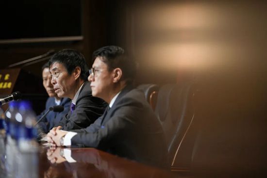 欧美精品成人a多人在线观看